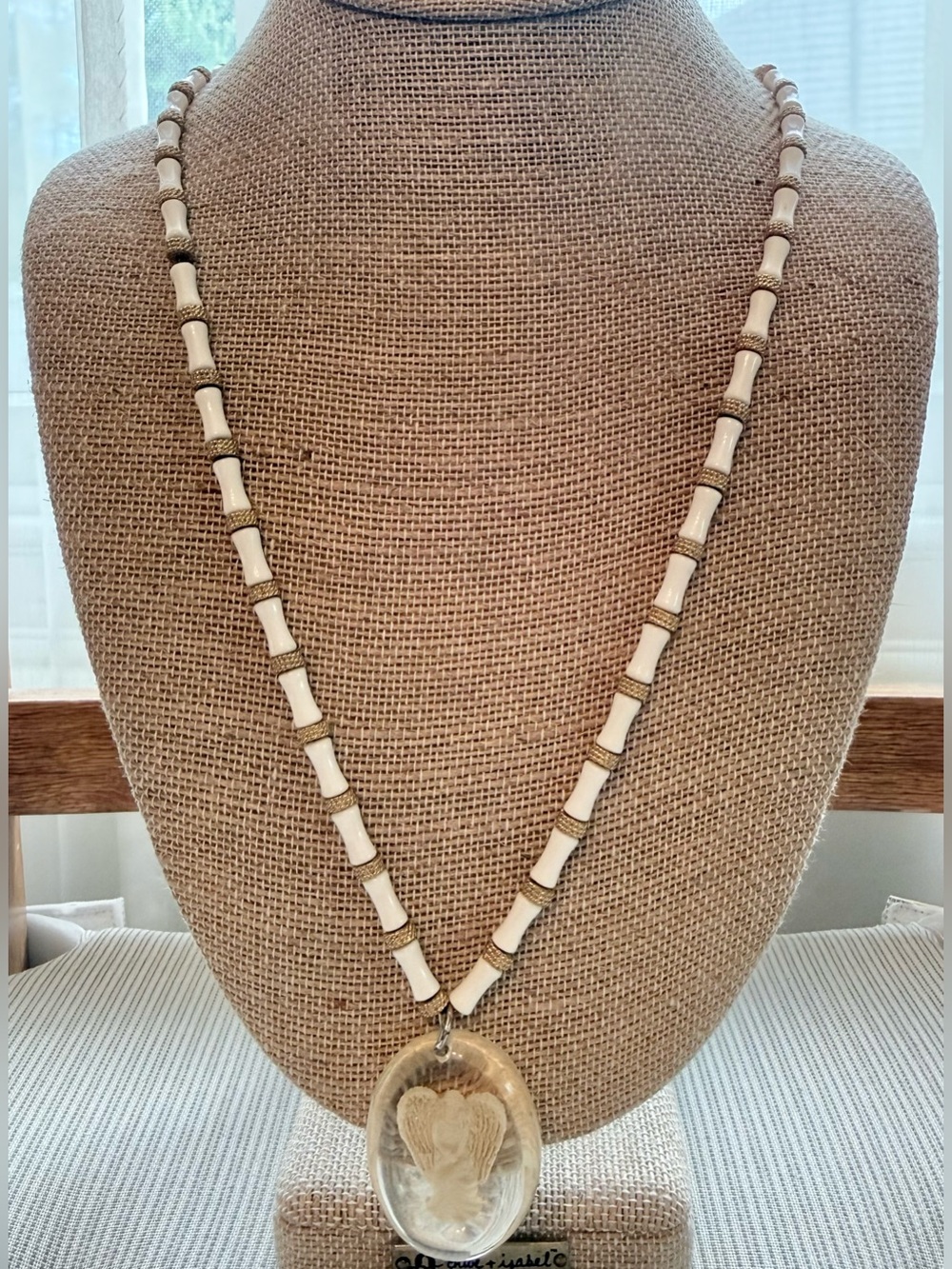 Barrel White Beaded Vintage Necklace w/ Etched Angel in Resin Pendant chain link